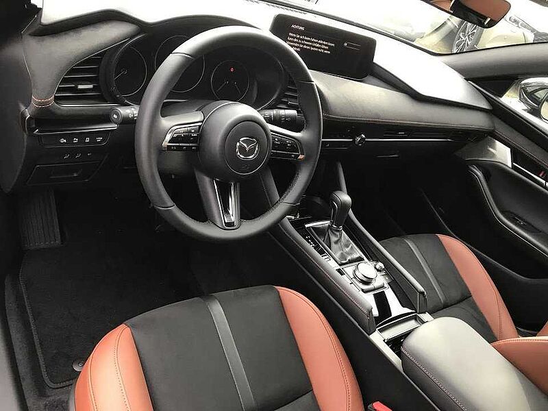 Mazda 3 2.0L e-SKYACTIV X 186ps