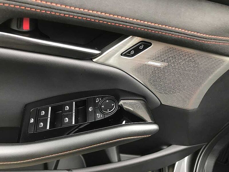 Mazda 3 2.0L e-SKYACTIV X 186ps