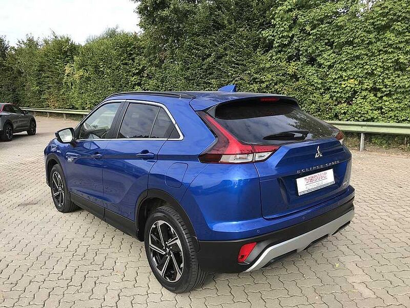 Mitsubishi Eclipse Cross Plug-in Hybrid Plus mit Intro Paket Intro Edition Hybrid 4WD