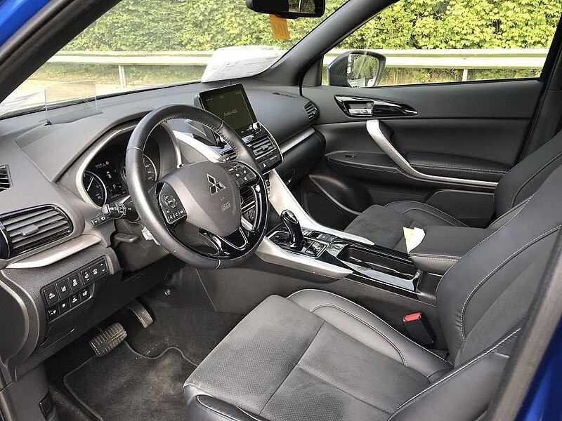 Mitsubishi Eclipse Cross Plug-in Hybrid Plus mit Intro Paket Intro Edition Hybrid 4WD