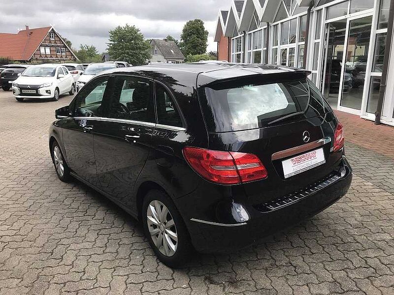Mercedes-Benz B -Klasse (BM 246)(11.2011-> ) B 180 (246.242)