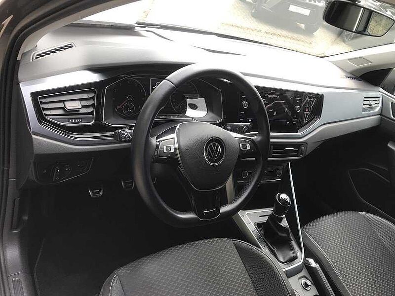 Volkswagen Polo 1.0 Active