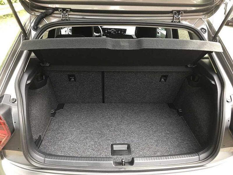 Volkswagen Polo 1.0 Active