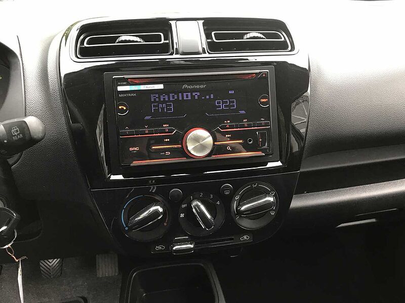 Mitsubishi Space Star BASIS 1.0 I MIVEC M/T