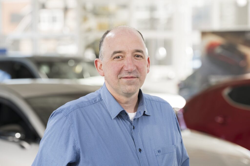 Stefan Wolff Stefan Wolff